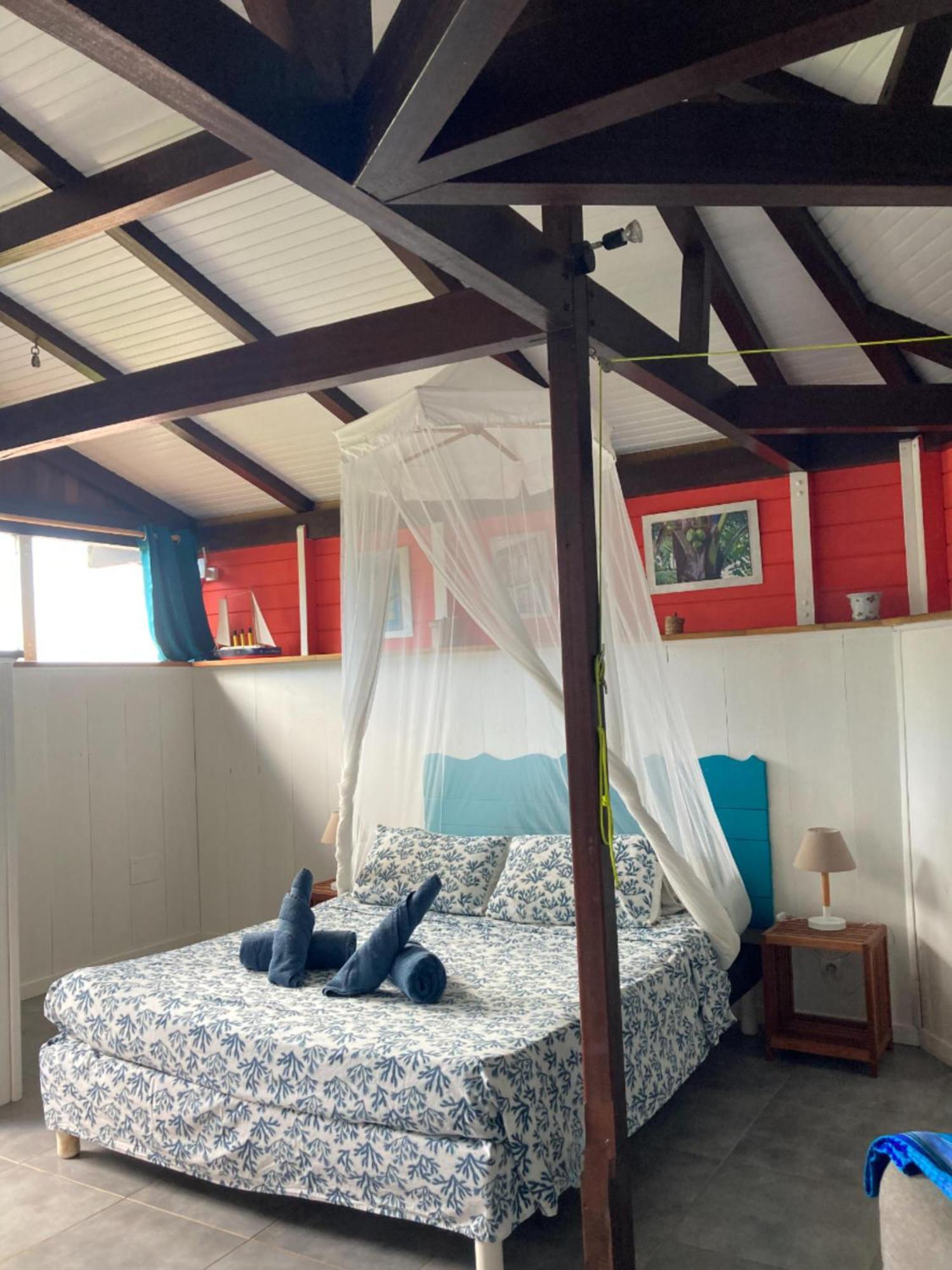 Piton Bungalows Ecolodges Deshaies Zewnętrze zdjęcie